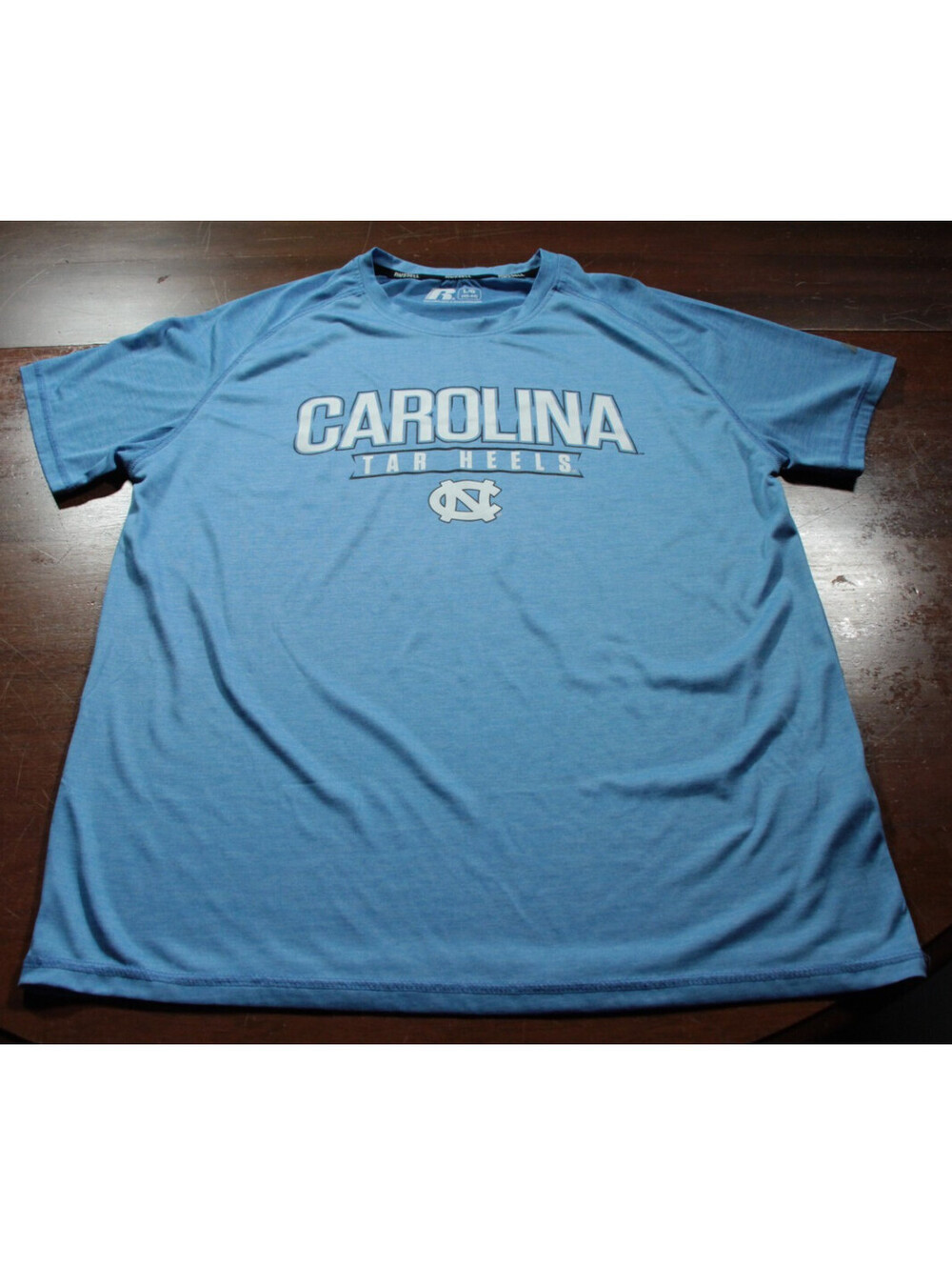 University of North Carolina Tar Heels Russell Polyester T-Shirt L Blue